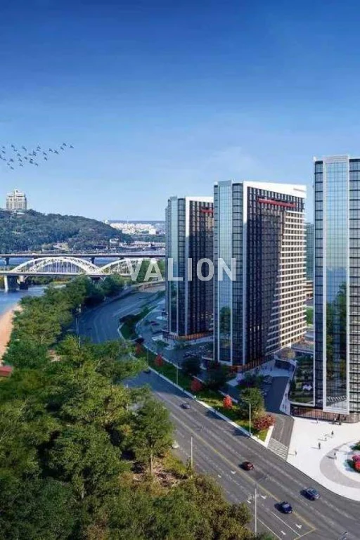Продаж 2-к квартири вул. Дніпровська набережна 12д