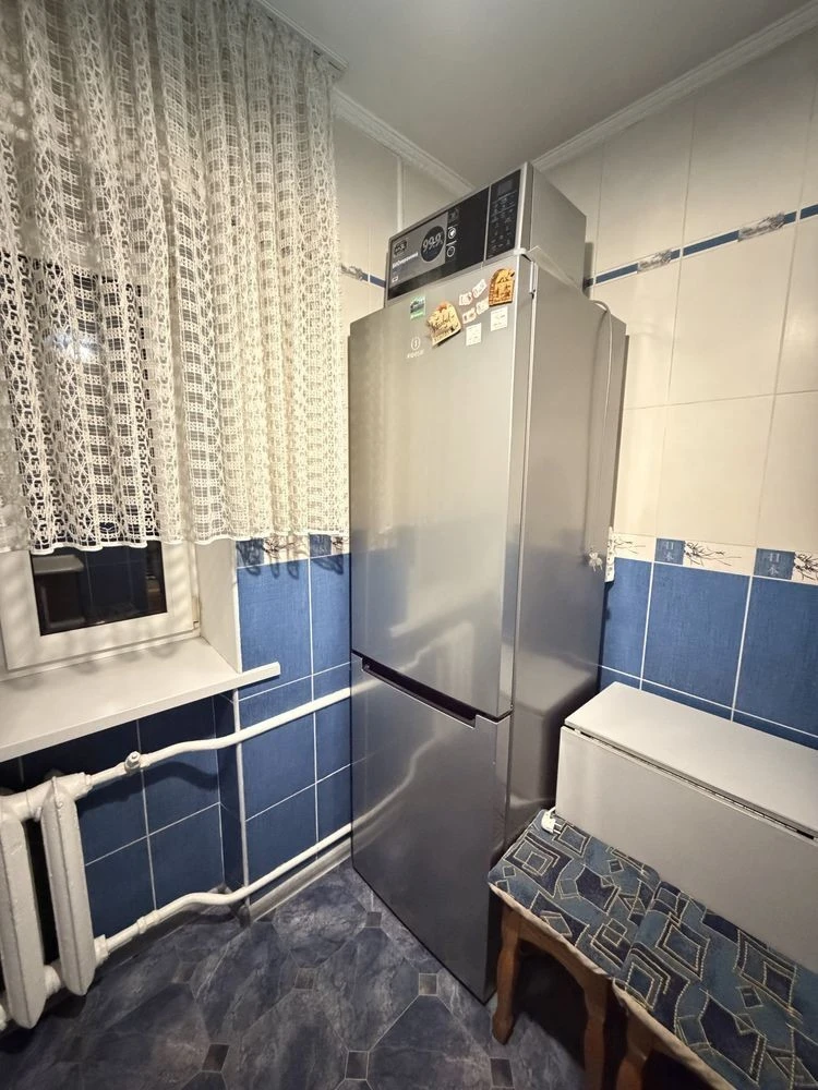 Rent 2-room apartment near Vasilkiv metro station