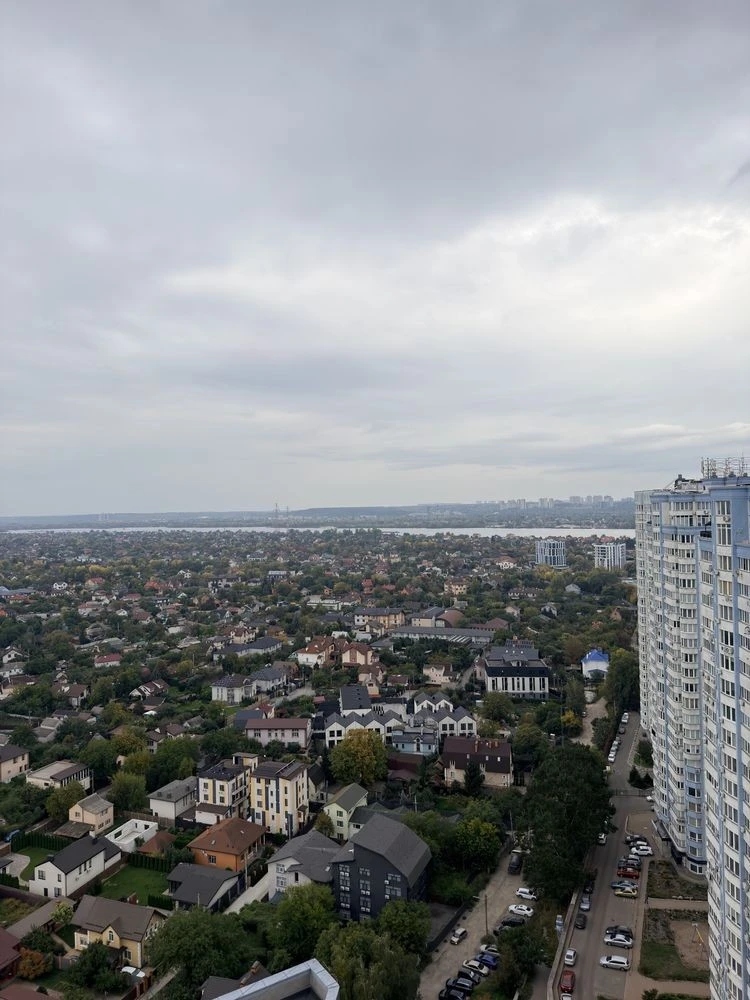 Сдается 2-комнатная квартира в ЖК Статус Град, улица Завальная, 10-Г, Ос