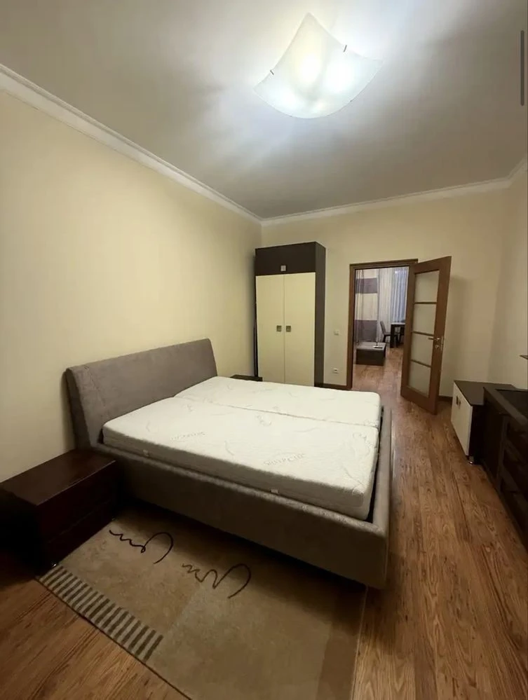 Apartment, Marchenko Street, 11, Khlovska metro station