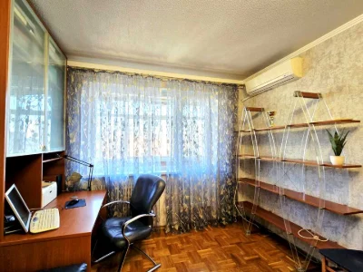 Apartment. Kosmichna Street, Kharkiv