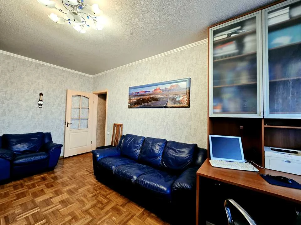 Apartment. Kosmichna Street, Kharkiv