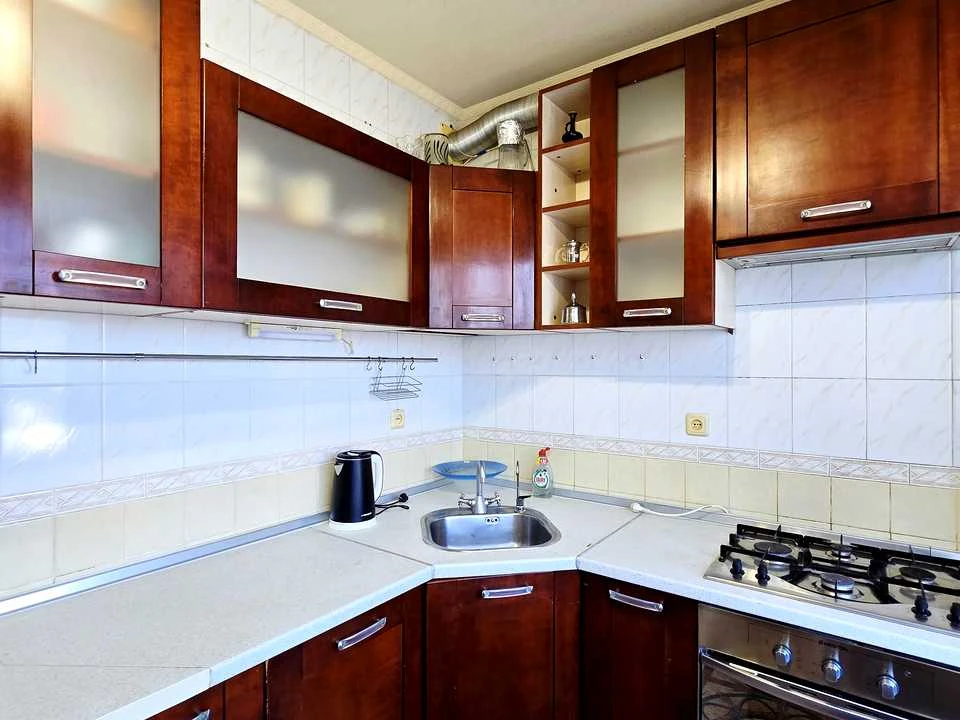 Apartment. Kosmichna Street, Kharkiv