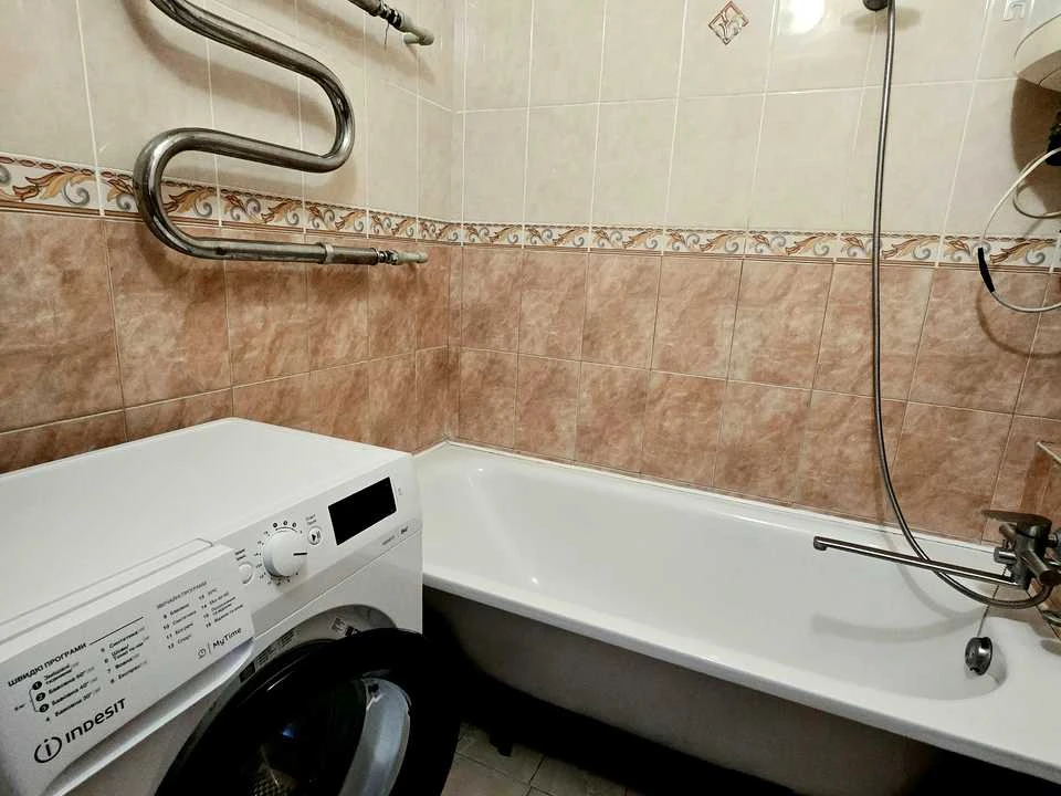 Apartment. Kosmichna Street, Kharkiv