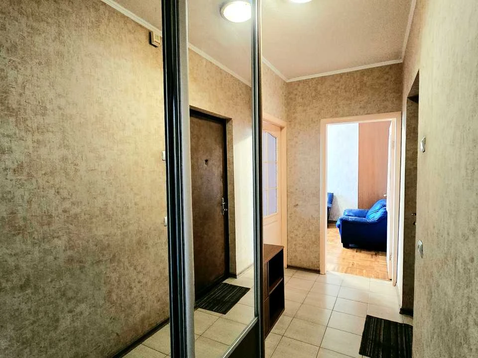 Apartment. Kosmichna Street, Kharkiv
