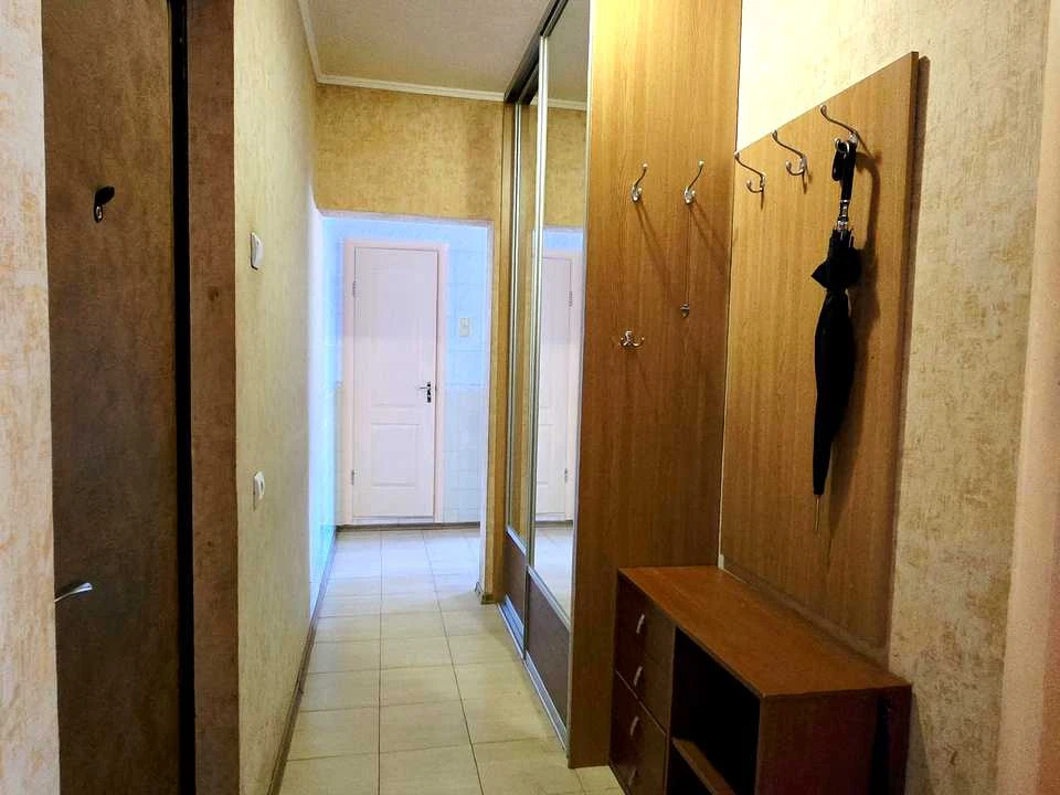Apartment. Kosmichna Street, Kharkiv