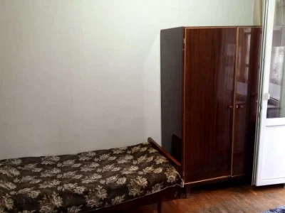 Apartment. Milutenka st., Kyiv