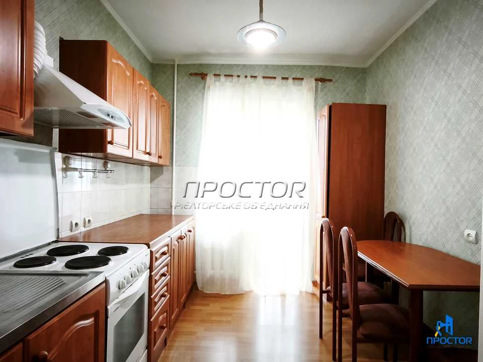 Квартира. Київ, вулиця Драгоманова