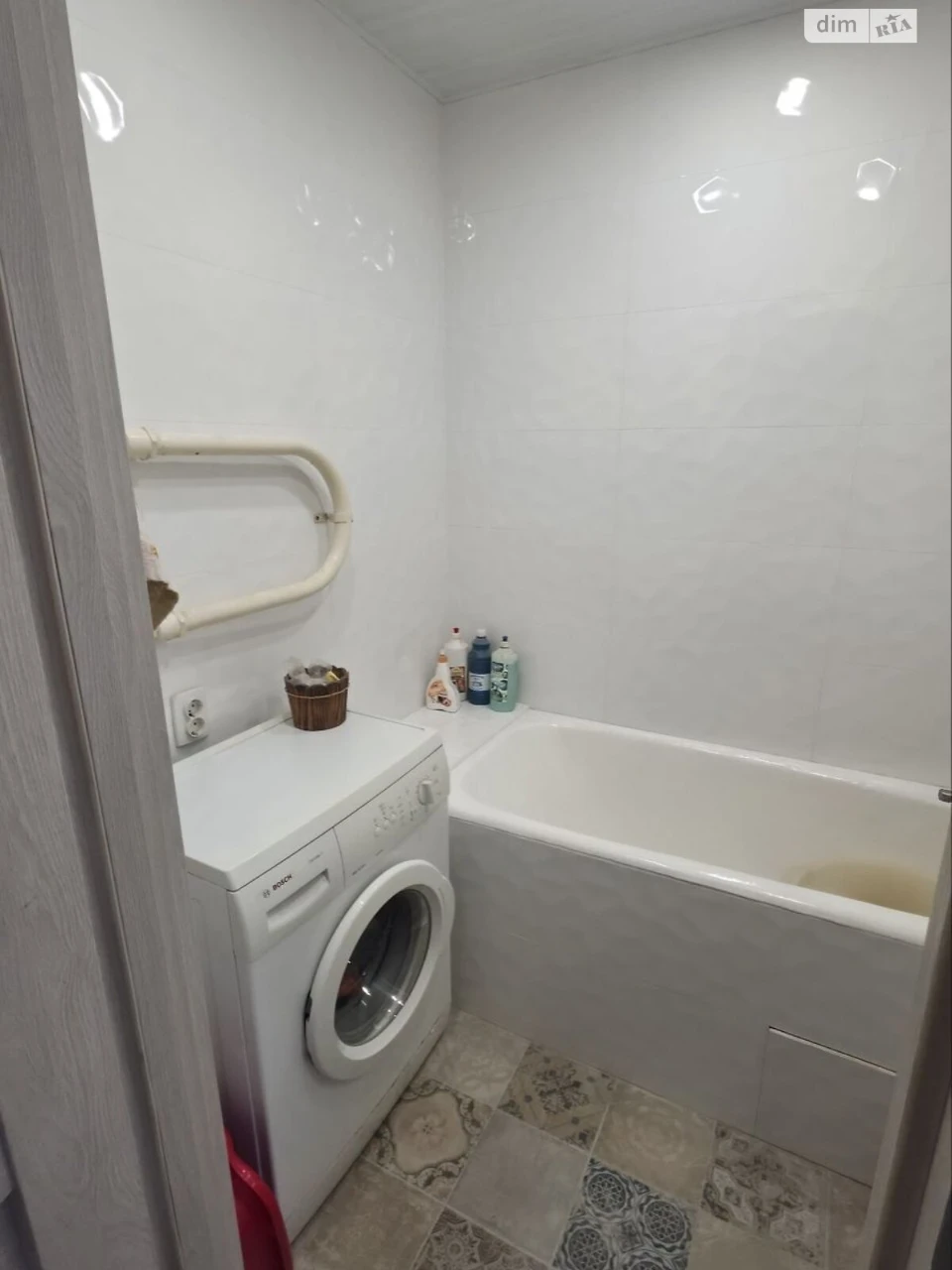 Long-Term Rental: Apartment in Lipovyi Hay