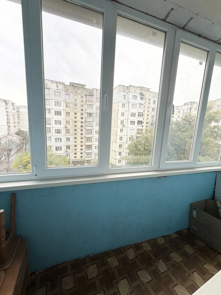 Center location, Mstislavska Street, sale, no electricity