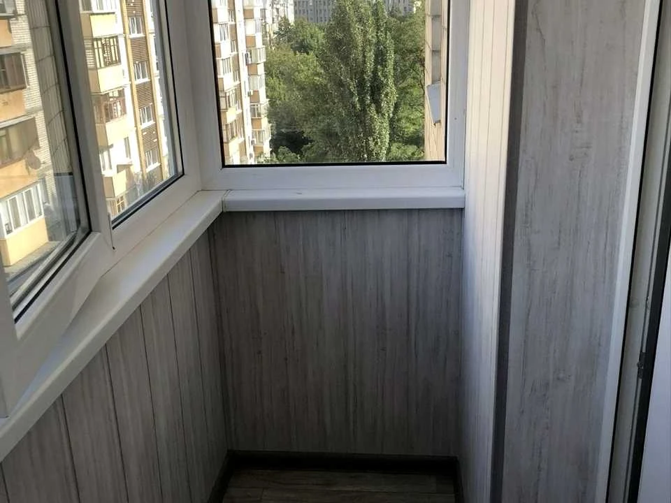 Apartment. Metropolitan Vasyl Lipkivsky Street, Kyiv