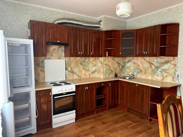 Квартира. Киев, Здолбуновская улица