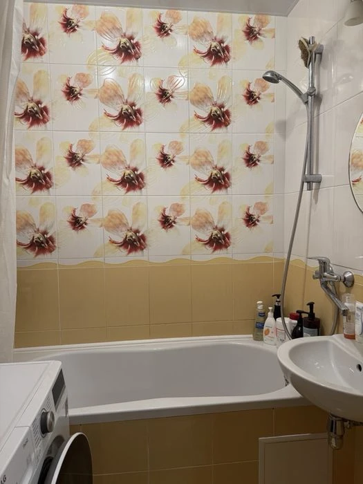 Продам 3 ком квартиру чешка на Красном Камне ул Ю Кондратюк