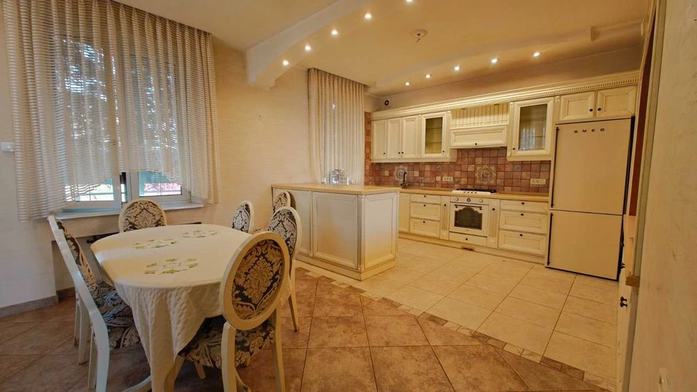 Modern spacious house for sale in Tsarskoye Selo - 2