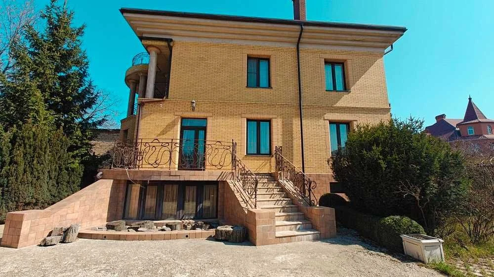 Modern spacious house for sale in Tsarskoye Selo - 2