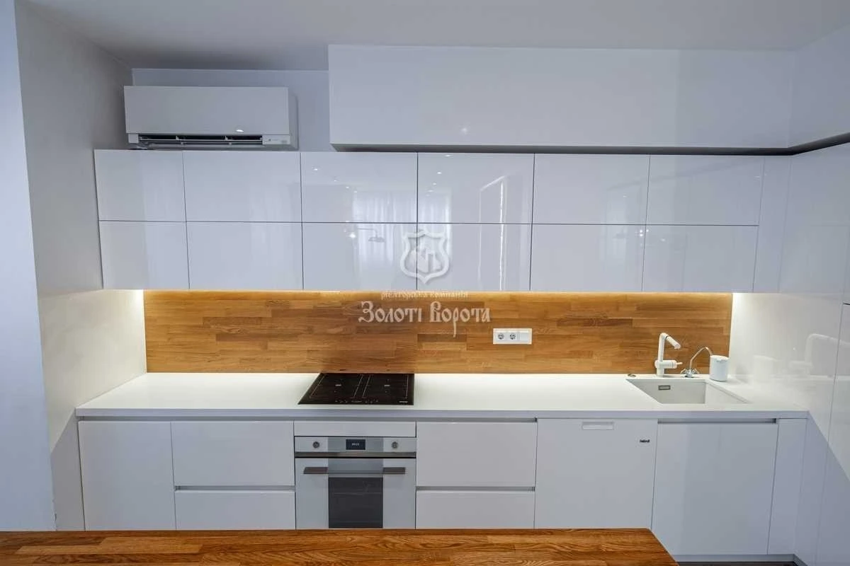 3-room apartment for sale 117.5 m², Anna Akhmatova St., 1