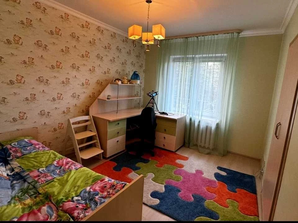 Apartment. Urlivska Street, Kyiv