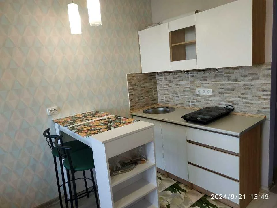 Квартира. Київ, Магістральна вулиця