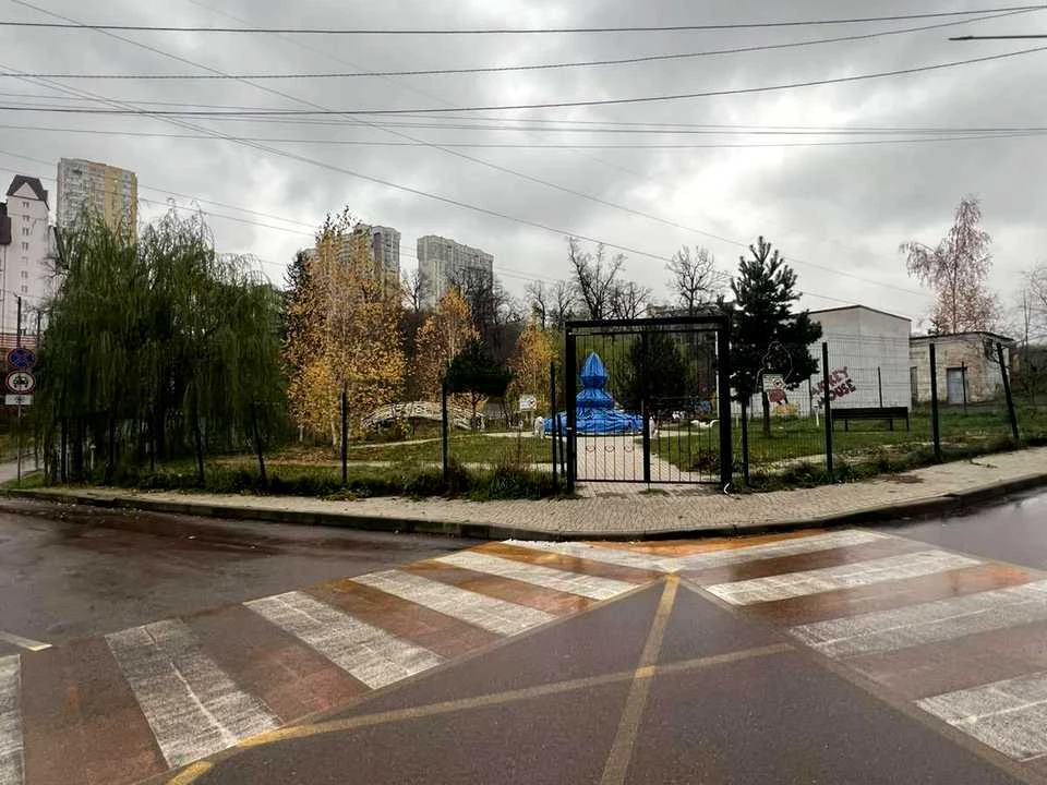 Квартира. Київ, Магістральна вулиця