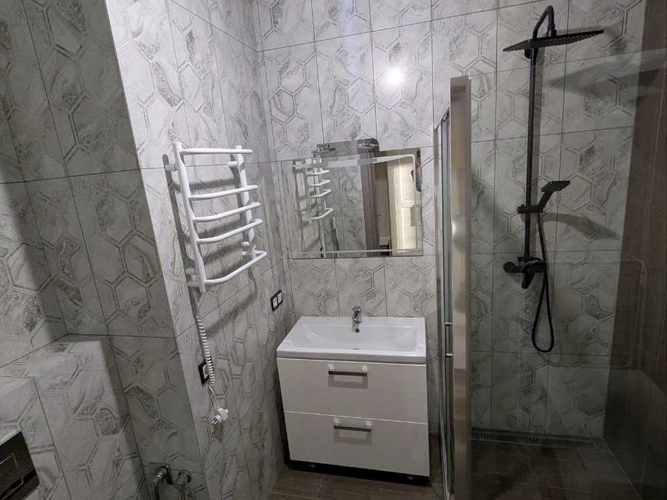 Квартира. Дніпро, Набережна Перемоги вул.