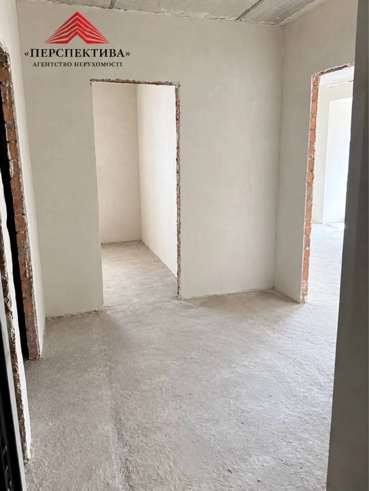 Продам здану 2-х кім.кв.,новобудову по переуступці. Вул.Зарі