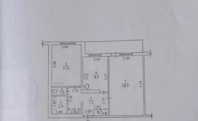 2-кімнатна квартира - покращена, з кухне в центрі, 3/9 в Роганському жилому масиві