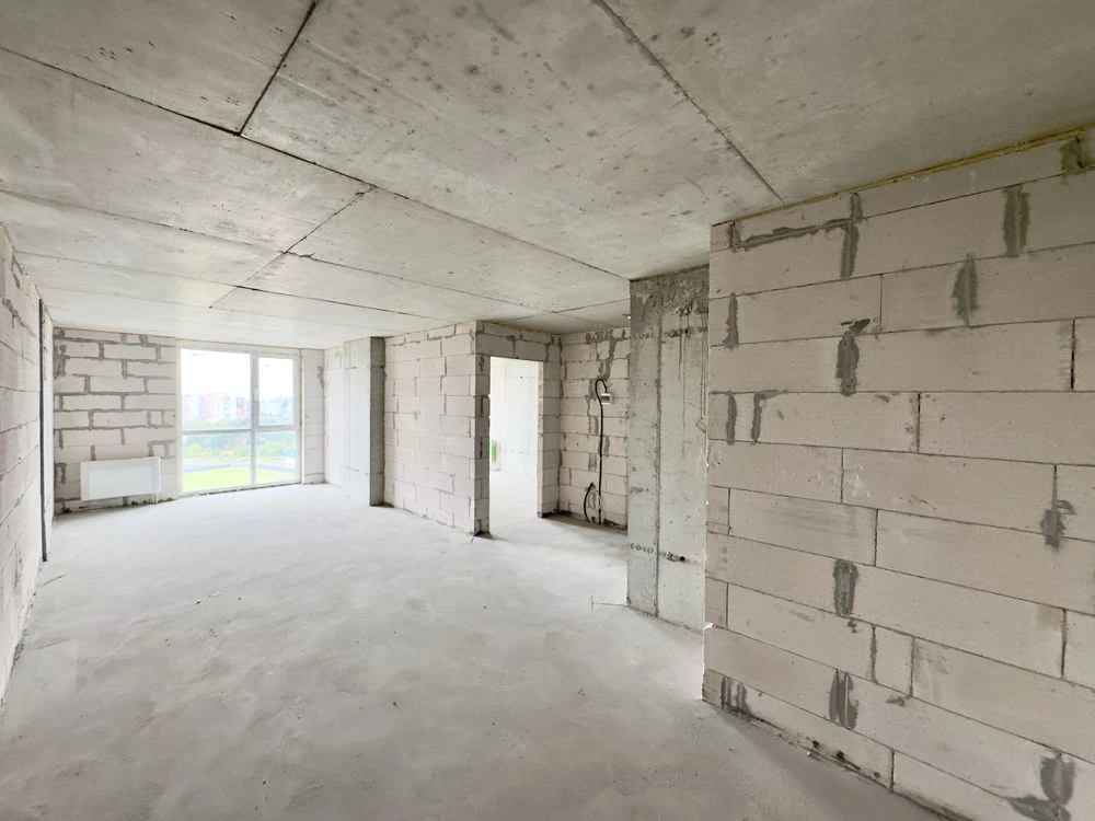 Sale of a 1-room apartment + kitchen studio in a new building