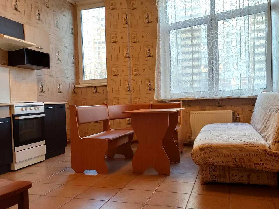 Apartment. Anna Akhmatova Street, Kyiv