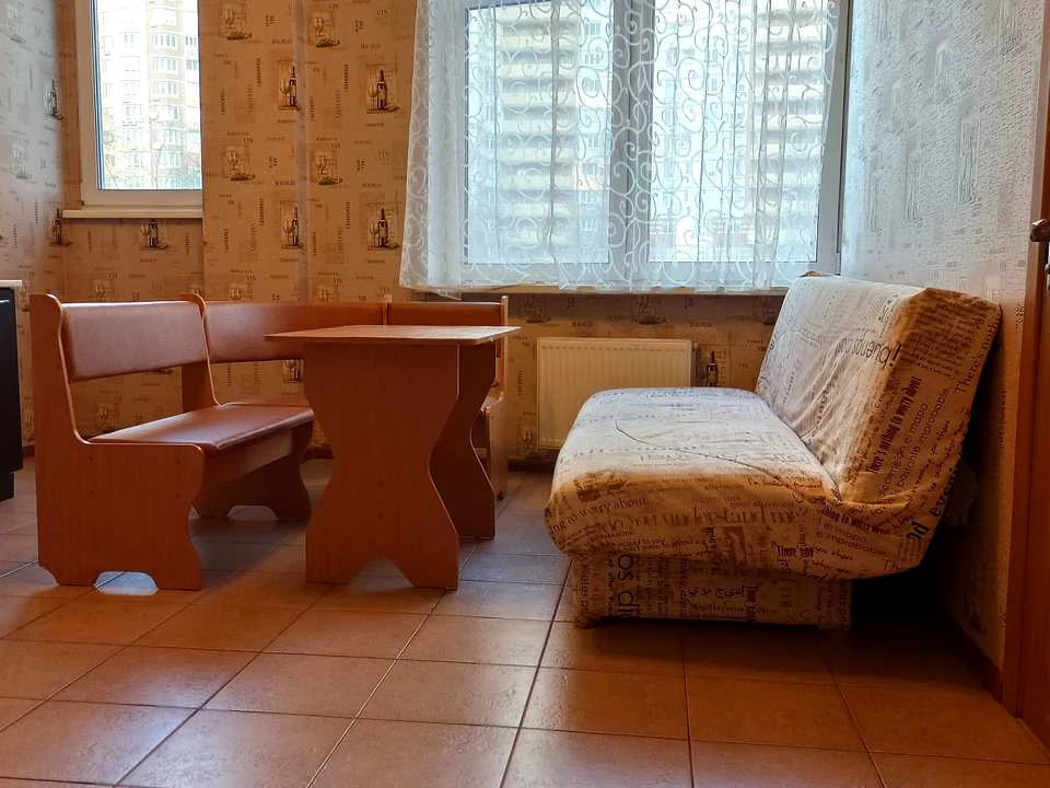 Apartment. Anna Akhmatova Street, Kyiv