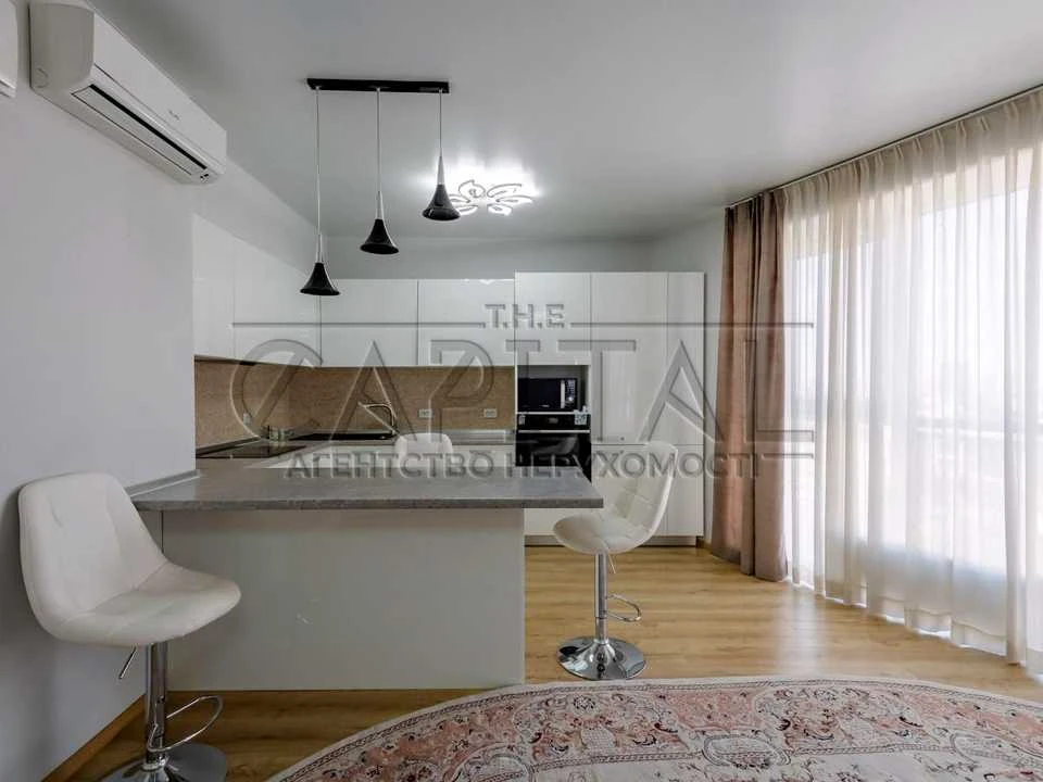 Apartment. Vasyl Lipkivsky Street, Kyiv