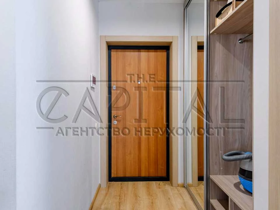 Apartment. Vasyl Lipkivsky Street, Kyiv