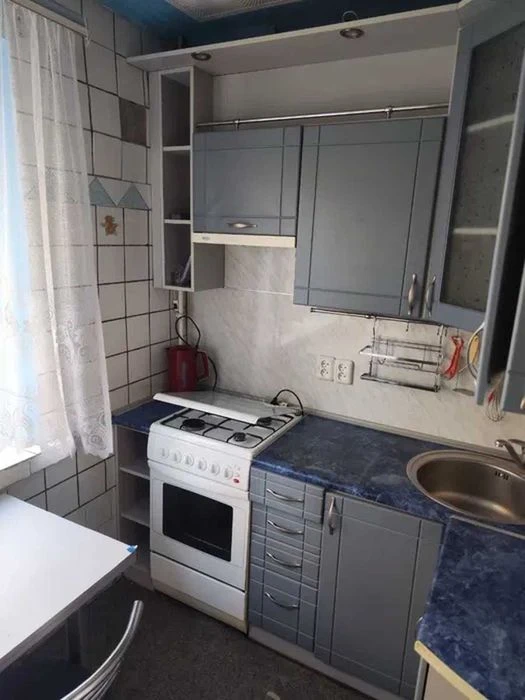 For sale 2-room 3/9 45m2 metro 23 August Pavlovo Pole