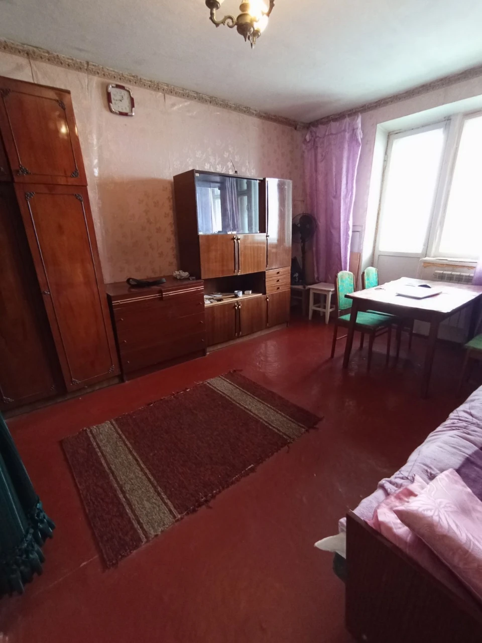 Реально Продам  1-из кв. Залютино  15 минут Холодная гора