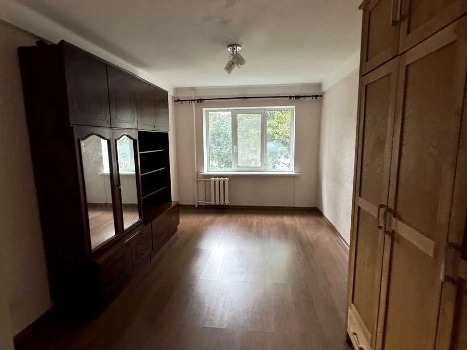 Apartment. Degtyarivska Street, Kyiv