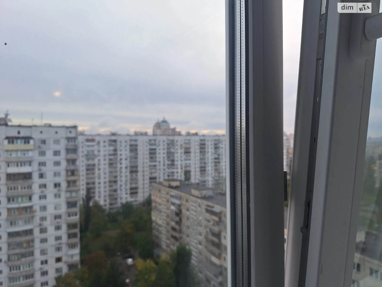 Long-Term Rental Apartment, Obolon'