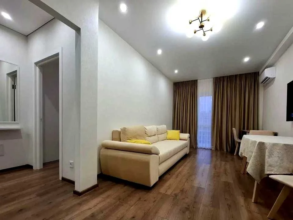 Apartment. Michael Maximovych Street, Kyiv