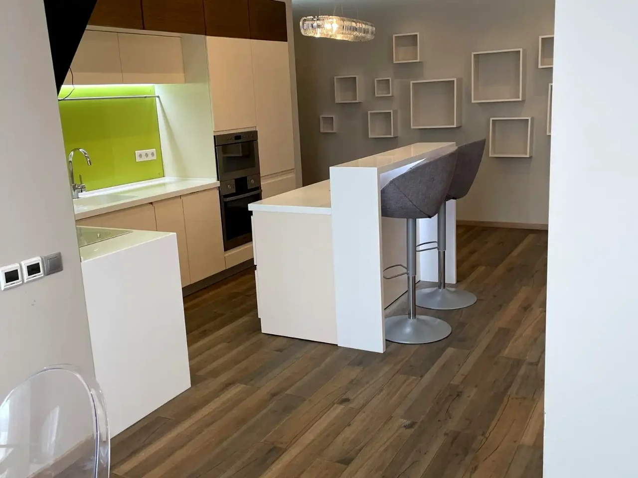 Сдается 3-комнатная квартира 106 м² на 21 этаже из 25