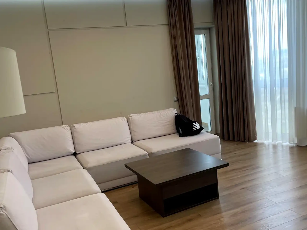 Сдается 3-комнатная квартира 106 м² на 21 этаже из 25