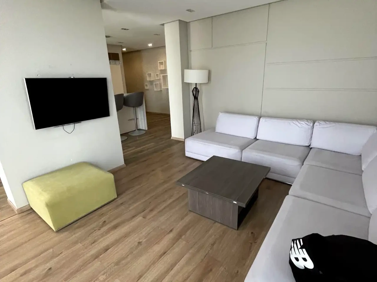 Сдается 3-комнатная квартира 106 м² на 21 этаже из 25