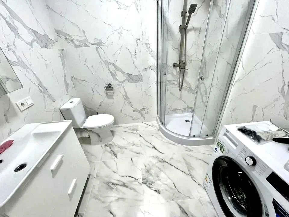 Квартира. Київ, Івана Виговського вул.