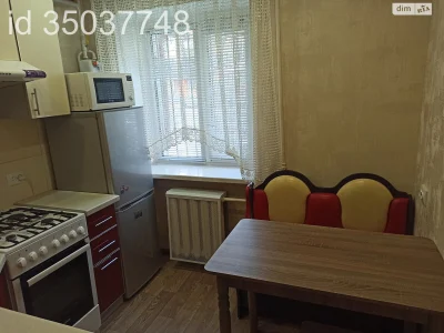 Довгострокова оренда квартири "Вишенька"