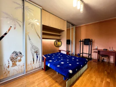 Apartment. Leonid Kadenyuk Avenue