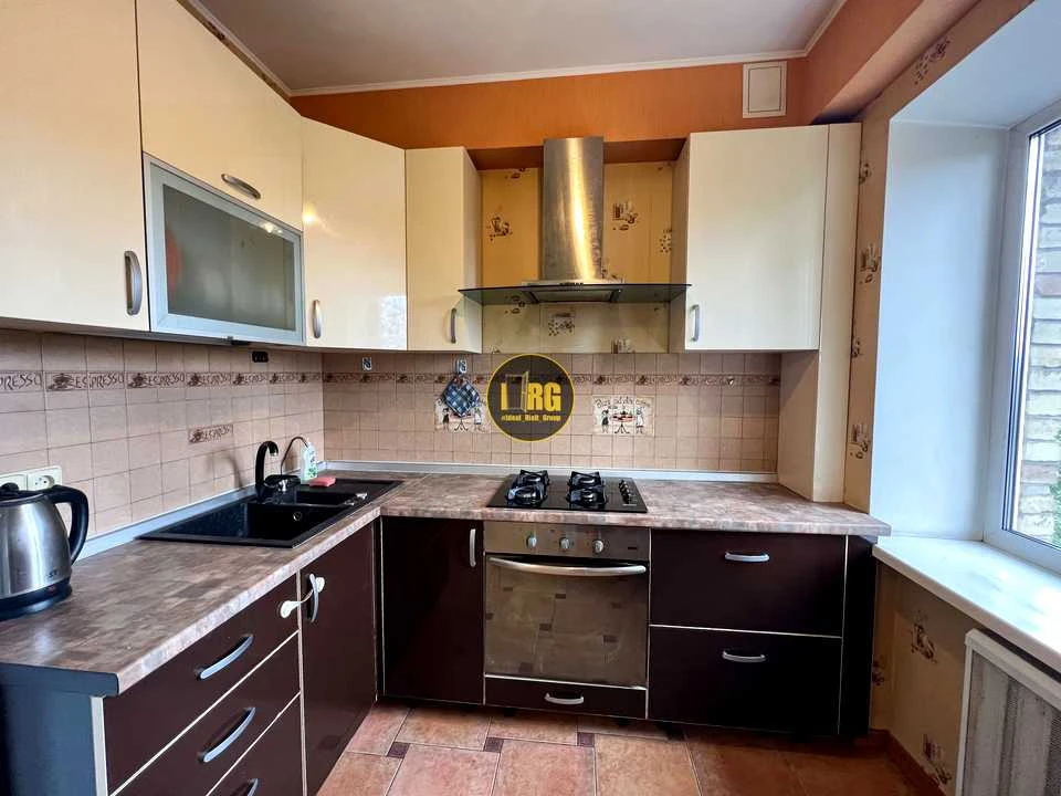 Apartment. Leonid Kadenyuk Avenue
