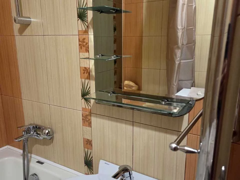 Apartment. Dnipro, Heroes Avenue