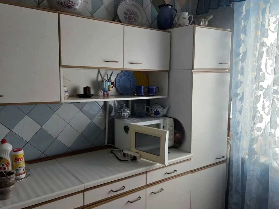 Apartment. Dnipro, Heroes Avenue
