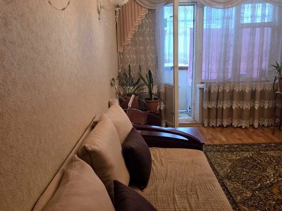 Apartment. Dnipro, Heroes Avenue