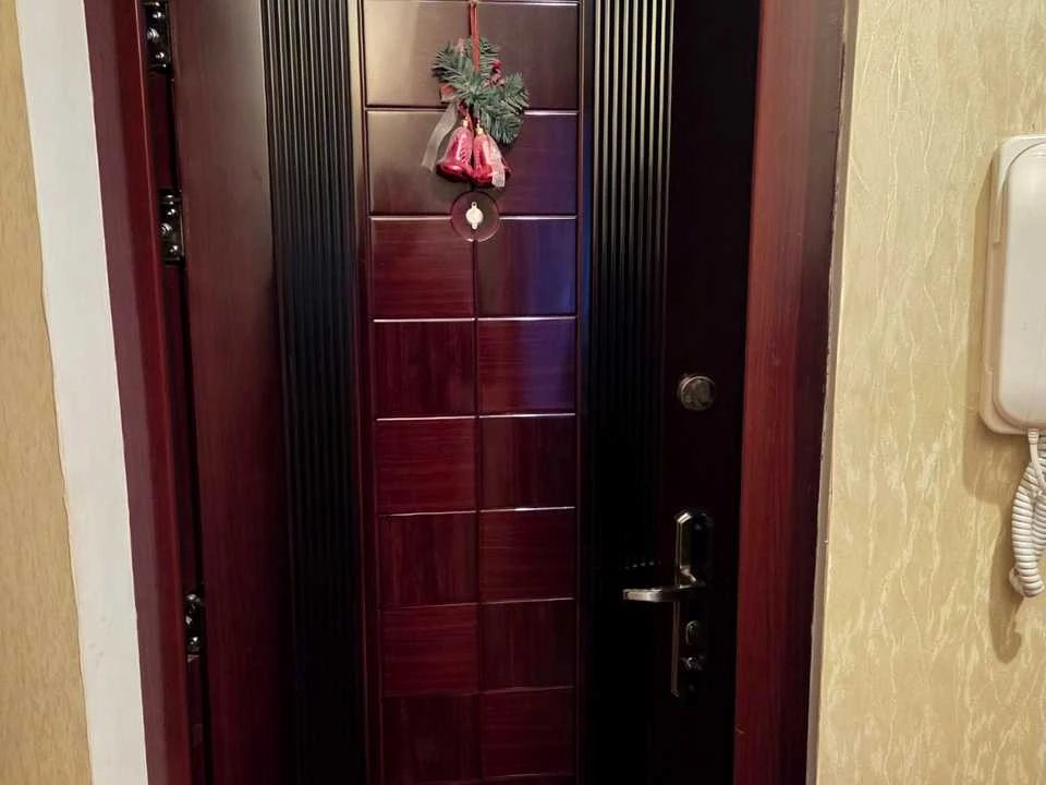 Apartment. Dnipro, Heroes Avenue