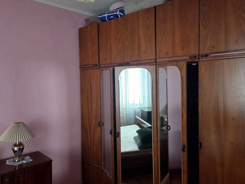 Apartment. Dnipro, Heroes Avenue