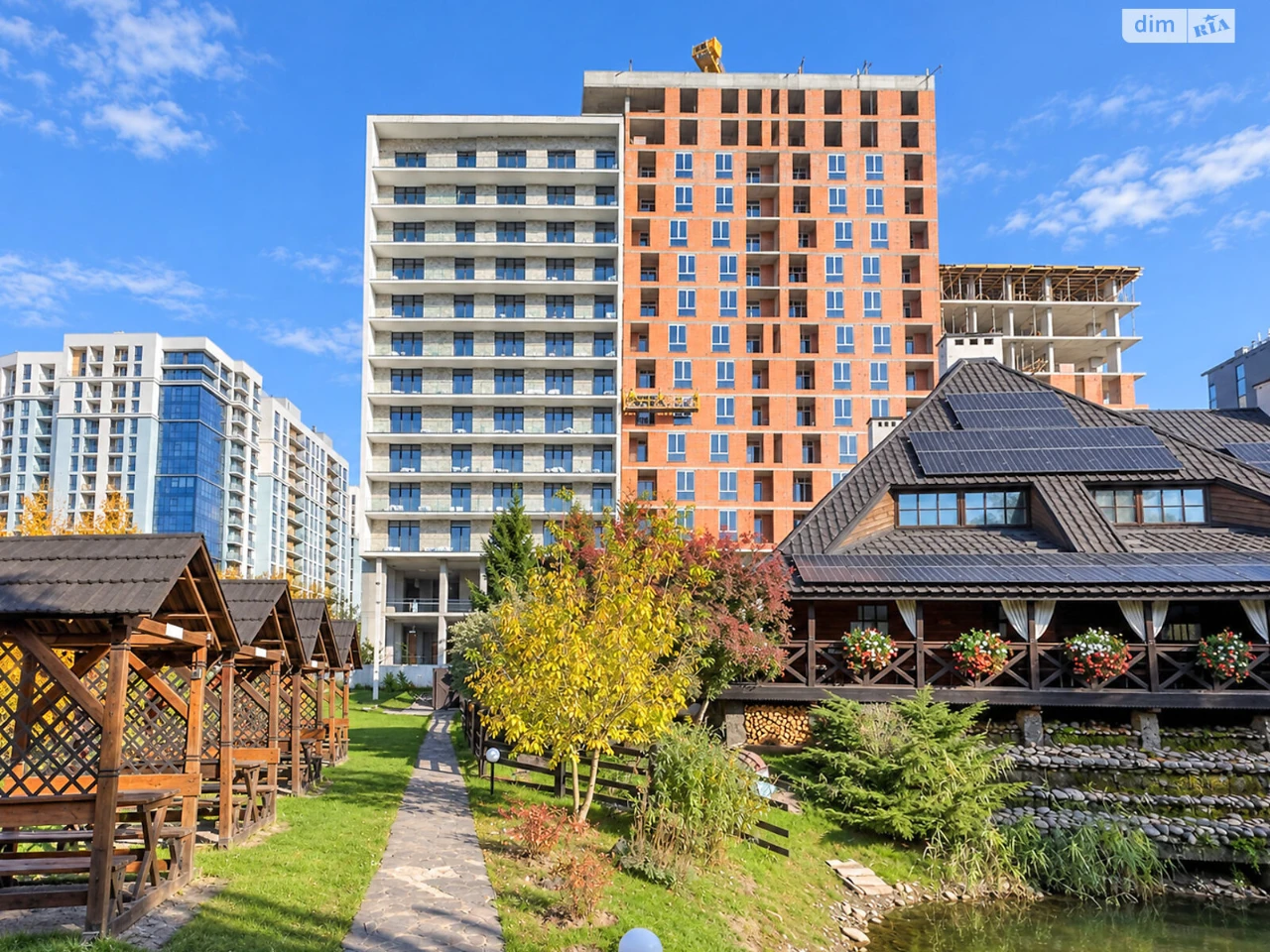 One-Bedroom Apartment for Sale in Lake View Residence