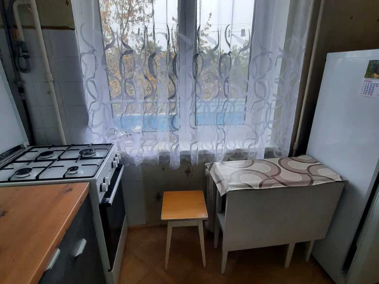 Apartment. Milutenka st., Kyiv